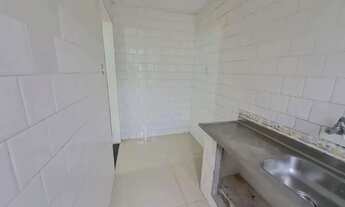 Imagem 3: Imóvel para aluguel tem 50 metros quadrados com 2 quartos em Menino Deus - Porto Alegre