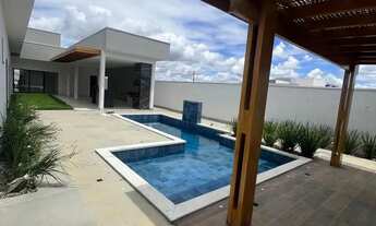 Imagem 4: Mansão para venda com 250 metros quadrados com 3 quartos em Ouro Verde - Teixeira de Freit