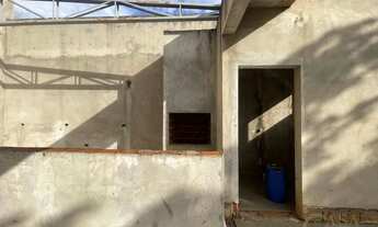 Imagem 3: Vende-se Direitos de Casa com Piscina em Maringá