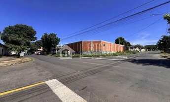 Imagem: Lote, Vila Brasília, junto ao Sup. Euzane