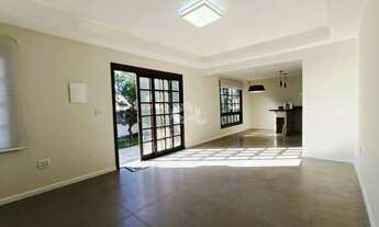 Imagem: Casa à venda, 3 quartos, 2 suítes, salão