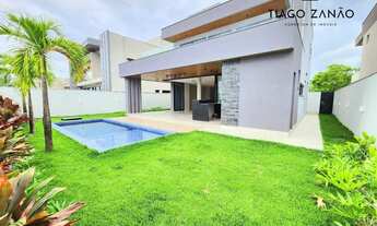 Imagem 2: Casa com 4 Quartos (3 Suítes) à Venda