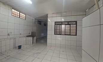 Imagem 4: Casa Comercial de 370,00 m² em Localização Privilegiada - Nova Suiça