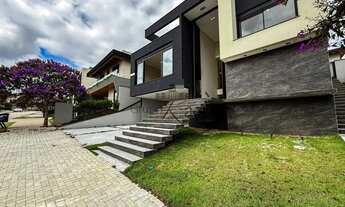 Imagem 2: Oportunidade - Casa em Condomínio - Condomínio Residencial Alphaville II - 3 Suítes - 282m