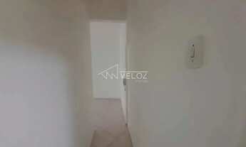 Imagem 7: Kitnet/Conjugado - / Residencial / Centro