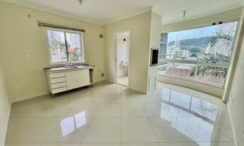 Imagem 3: Apartamento de 1 Dormitório com Churrasqueira e 1 Vaga, para Alugar no bairro Vila Nova em