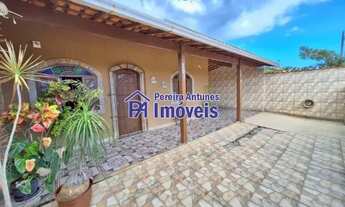 Imagem 2: Casa com 03 quartos e quintal - Região dos Lagos - RJ