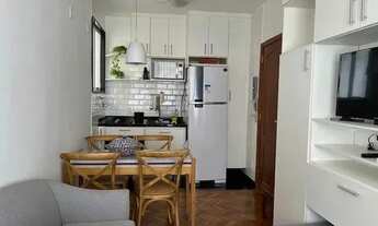 Imagem: Copacabna Posto 6 - 50m2 reformado porteira