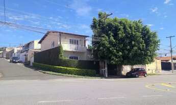 Imagem 5: Imóvel para venda possui 120 metros quadrados com 1 suite e 3 quartos