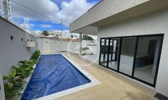 Imagem 2: Casa Alto Padrão com 3 Suítes plenas, na avenida principal do Três Marias. codigo: 268762