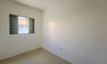 Imagem 7: Casa para alugar com 32 m² em pátio compartilhado no bairro Fragata, Pelotas/RS oportunid