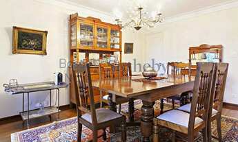 Imagem 5: Casa com vista aberta e lazer completo em três níveis