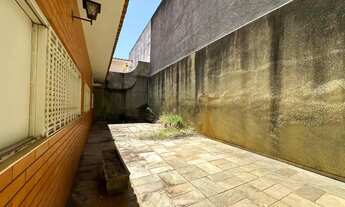 Imagem 4: Casa para Venda em Presidente Prudente, Jardim Aviação, 4 dormitórios, 2 suítes, 4 banheir