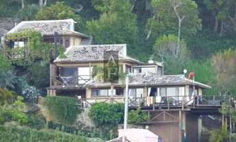 Imagem 2: Casa Alto Padrão para Venda em Ferraz Garopaba-SC