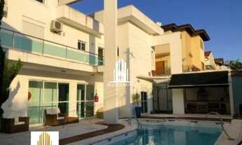 Imagem: Sobrado com 5 Quartos e 5 banheiros à Venda