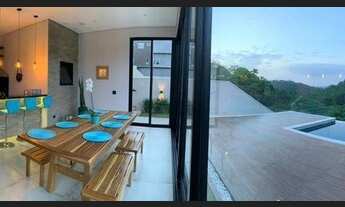 Imagem: Casa de Alto Padrão em Excelente Condomínio