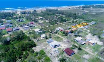 Imagem: Terrenos escriturados próximo ao mar por