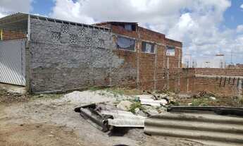 Imagem 2: Vendo terreno no João Paulo II