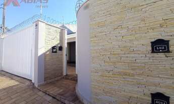 Imagem: Casa de 3 quartos para aluguel - Jardim