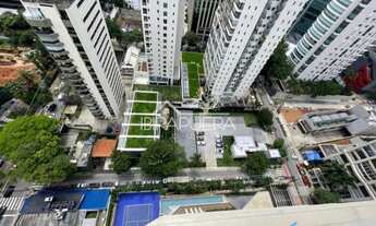 Imagem 3: Ótima localização! Maravilhoso apartamento no melhor do Itaim Bibi, sendo 570m² com 4 su