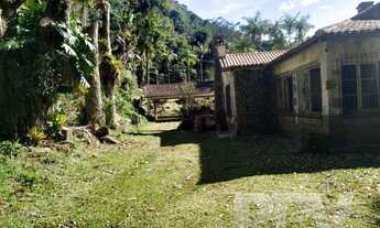 Imagem 4: Casa para Venda em Teresópolis, Granja Guarani, 5 dormitórios, 5 suítes, 6 banheiros, 3 va