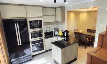 Imagem 4: Sobrado com 3 dormitórios à venda por R$ 745.000,00 - Cajuru - Curitiba/PR