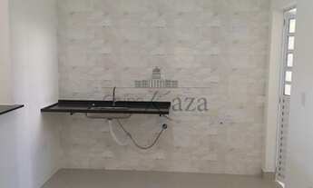 Imagem 4: Sao Jose dos Campos - Casa Padrão - Jardim Ismenia