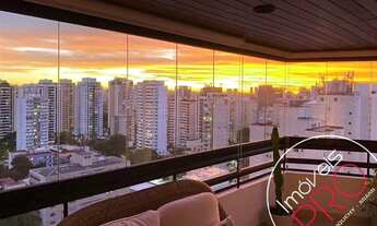 Imagem: 220m² em andar alto com 4 dormitórios