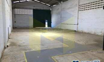 Imagem 3: Alugue galpão com 300 m² em Piedade, próximo ao Aeroporto