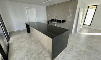 Imagem 6: Casa de condomínio sobrado para venda possui 434 metros quadrados com 4 quartos