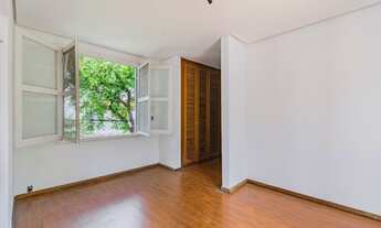 Imagem 6: Casa para venda com 225 metros quadrados com 3 quartos em Ipanema - Porto Alegre - RS