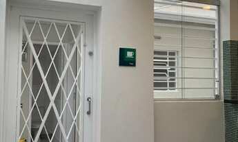 Imagem 5: Sobrado comercial possuindo quinco salas, uma vaga de garagem em Moema possuindo 100m de a