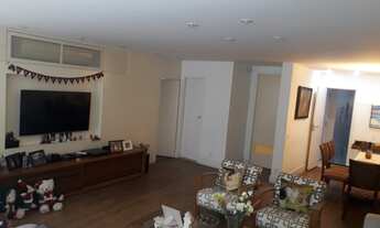 Imagem 5: Ótimo apt 150m, 1 por andar todo reformado em Copacabana numa rua tranquila e arborizada