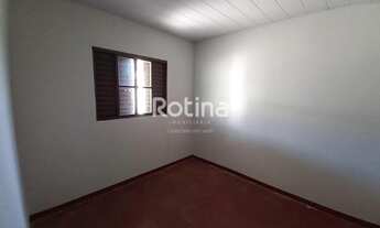 Imagem 6: Casa para aluguel, 2 quartos, Tibery - Uberlândia/MG
