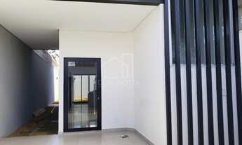 Imagem 3: Sobrado para Venda em Uberlândia, Bairro Vida Nova, 3 dormitórios, 1 suíte, 3 banheiros, 2