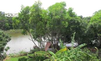 Imagem 4: Espetacular casa à venda na Enseada Azul, com acesso ao lago. São 3 quartos, sendo 1 suíte