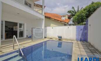 Imagem: CASA EM CONDOMÍNIO - ALPHAVILLE - SP