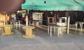 Imagem 2: Quiosque na feira do guará - alimentação- ac. troca