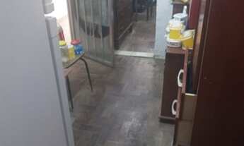 Imagem 3: Madureira Casa (Prox Oliva Maia / mercadão) Varanda Sala 2qtos cozinha banheiro área