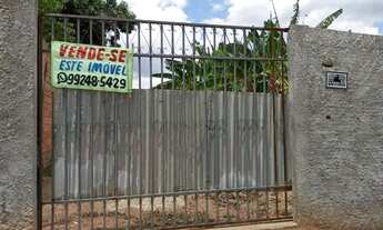 Imagem 3: Lote com casa Casa com 1 dormitório