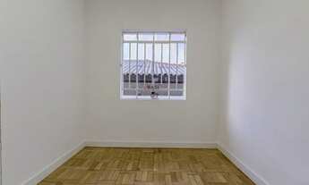 Imagem 2: CURITIBA - Casa Comercial - São Lourenço