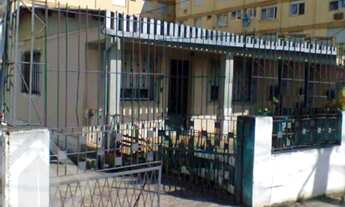 Imagem 2: PORTO ALEGRE - Casa Padrão - Partenon