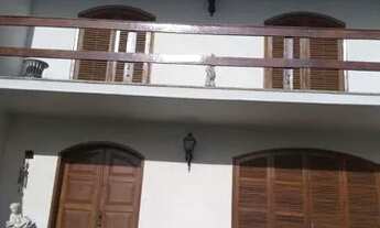 Imagem 7: Casa duplex estilo colonial no Estácio