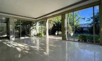 Imagem 7: Magnifica e imponente Mansão no Jardins. Com um terreno que possibilita diversas utilizaçõ