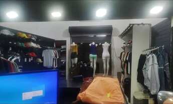 Imagem 2: Loja de roupas Galpão / depósito com venda por R$90.000