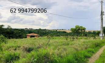 Imagem 2: Chácara em Bela vista a 75 km de Goiânia com quiosque córrego energia