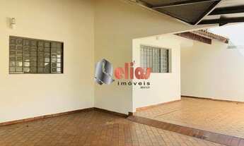 Imagem 5: Casa Locação com 4 suítes-com churrasqueira Prox.Av. Cruzeiro do Sul