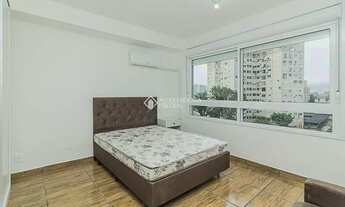 Imagem 2: PORTO ALEGRE - Apartamento Padrão - Partenon