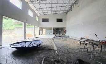 Imagem 2: Amplo galpão no bairro da Fortaleza!