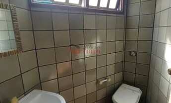 Imagem 4: Casa 4/4 em Alameda Fechada para locação